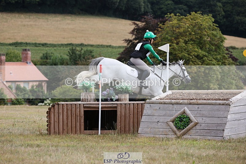 250802A-105548-01024 - A-011-Milly.Meza-Bradford-HAZELROCK.SYMPHONY