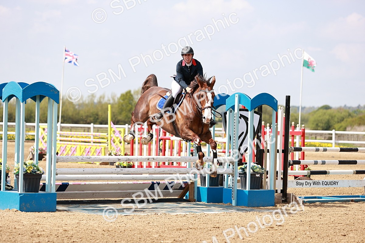  - Class 24 - Senior Newcomers - 1.10m