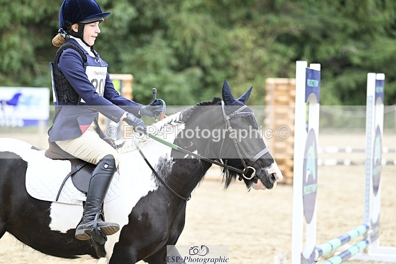 250820A-122825-06432 - Round 1, Start to 1.30pm Break