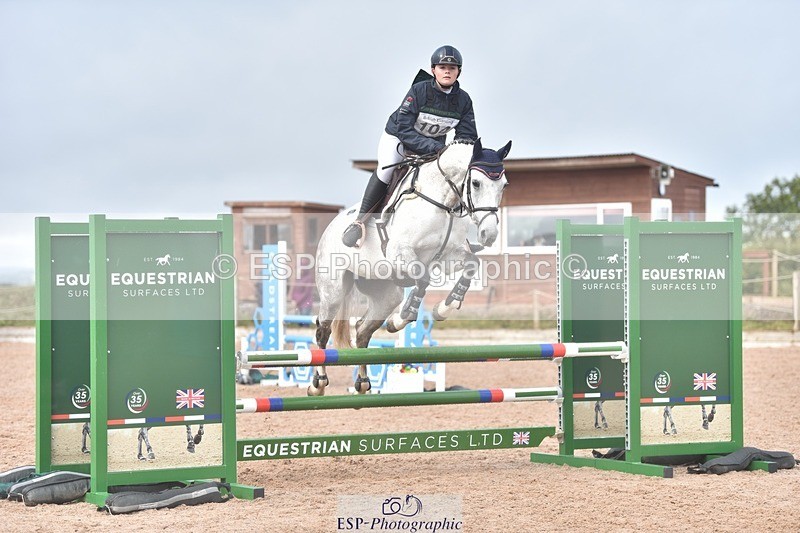 250830-104202-00303 - C-104-Florence.Bragg