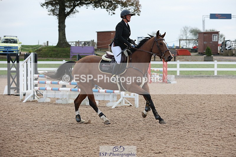 241101A-083552-00312 - FRI Cls 2 British Novice and 90cm Open