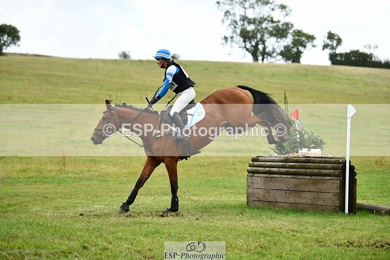 250831-110512-07082 - H-364-Ginny.Thomasen