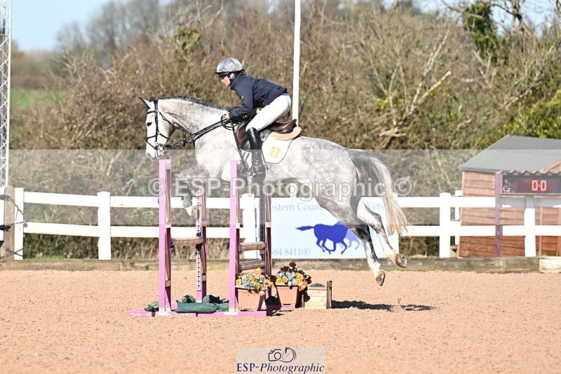 260318B-101217-00049 - Clear Round & Brit Nov 90cm
