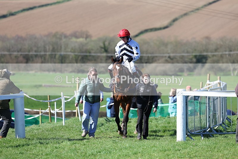 3E7A5455 - Race 5: Mens Open
