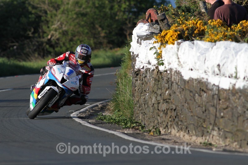 John McGuinness Honda / Valvoline Racing by Padgetts Motoc - Monday Practice Solos
