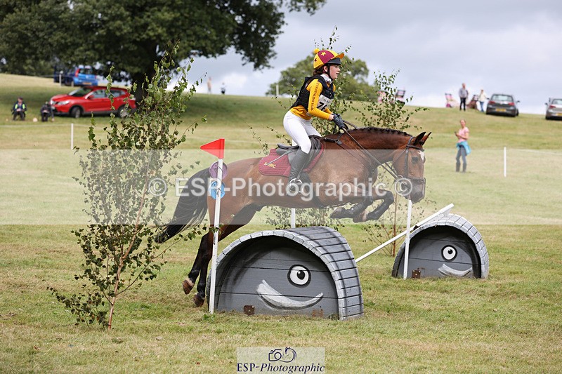 240825X-153813-36322 - 80cm XC 15.30 to 16.30