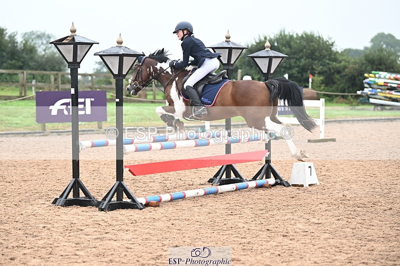 240907A-112059-00911 - Cls 2 Pony Small Team 70cm & 80cm