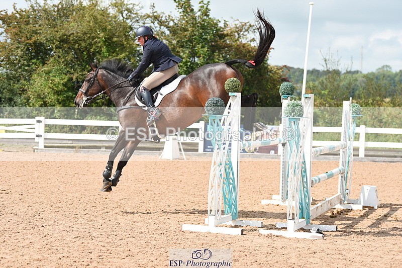 230902A-123112-01040 - Cls 9 1.10m Amateur Quali