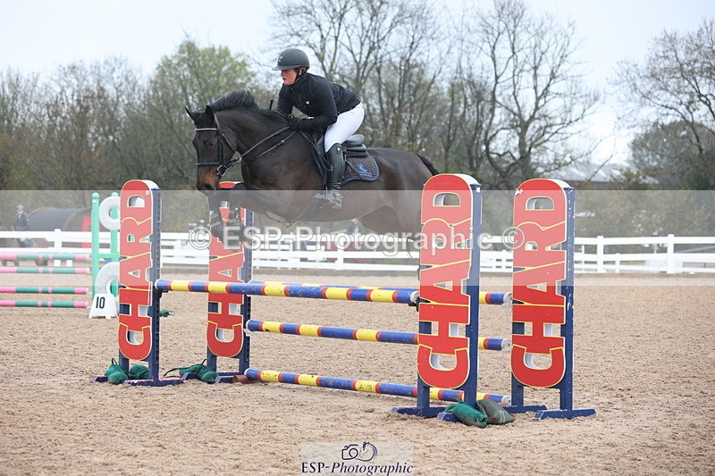 231112A-102523-03337 - Cls 17 Blue Chip Novice Winter Qualifier