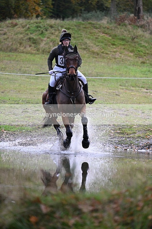 WJ7_4832 - 100cm Cam 2 Water Time 15:21 to 15:27