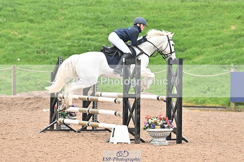 240505A-112012-04826 - Cls 3  Pony Discovery & 90cm Open