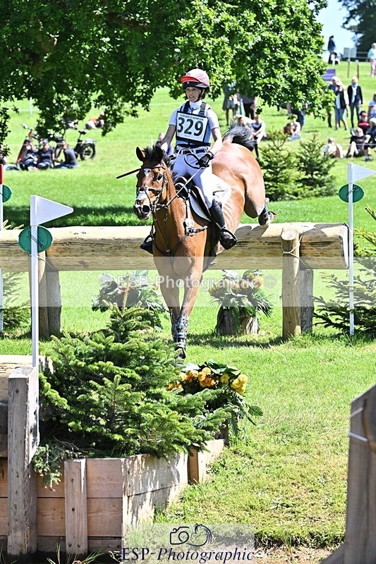 240525-111417-12257 - 329-GLOBAL_AMARETTO-Charlotte_Agnew