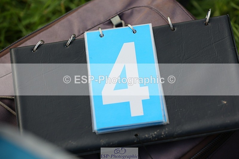 231020-100953-06184 - 004-CARTOON.HERO-Sophie.Wildern-XC