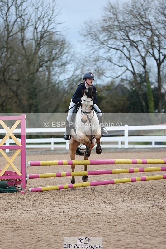 241116X-083155-00086 - Cls 03 Pony Intro 70cm