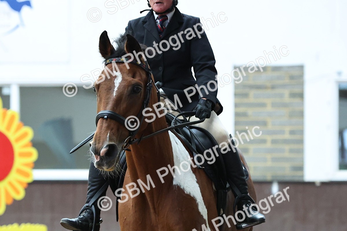 SBM_007001 - Class 9 - 80cm Open