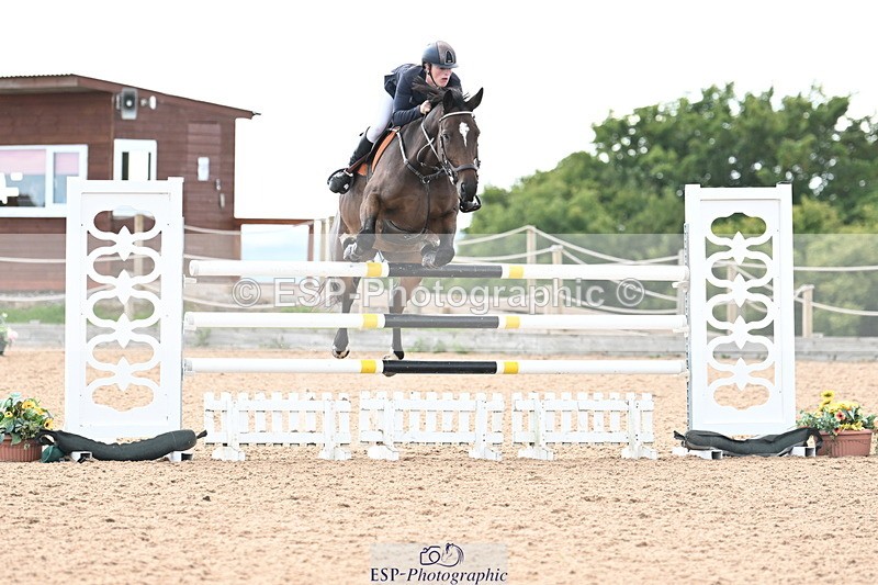 240913A-143830-04881 - Cls 17 National 1.30m Open