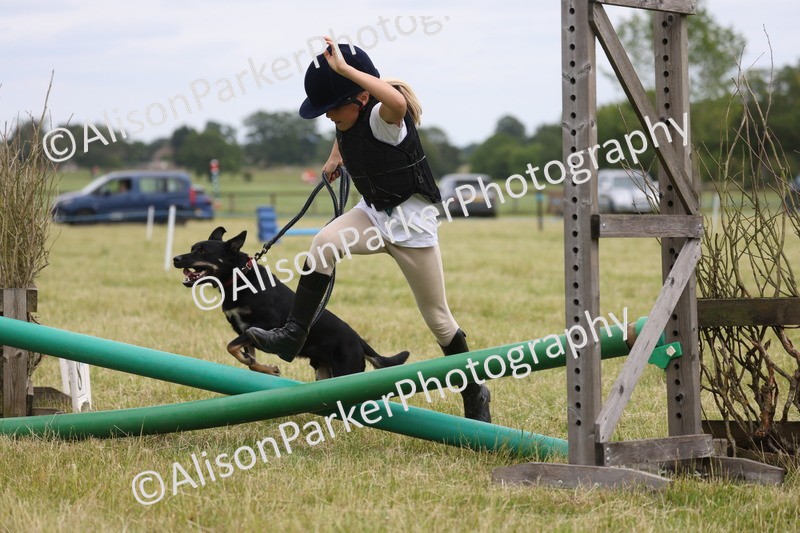 20260614-4402 - Class 25 - Horse and Hound Jumping