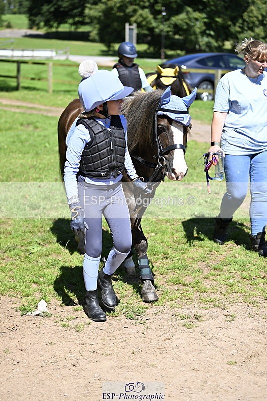 240728B-113612-00303 - Sunday Stable Shots and Fancy Dress