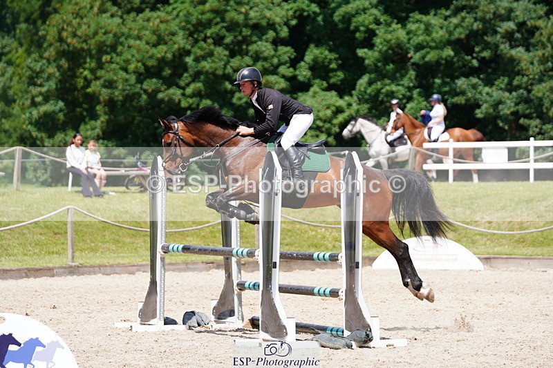 250615A-122014-10797 - Class 46 Snr 1m Open