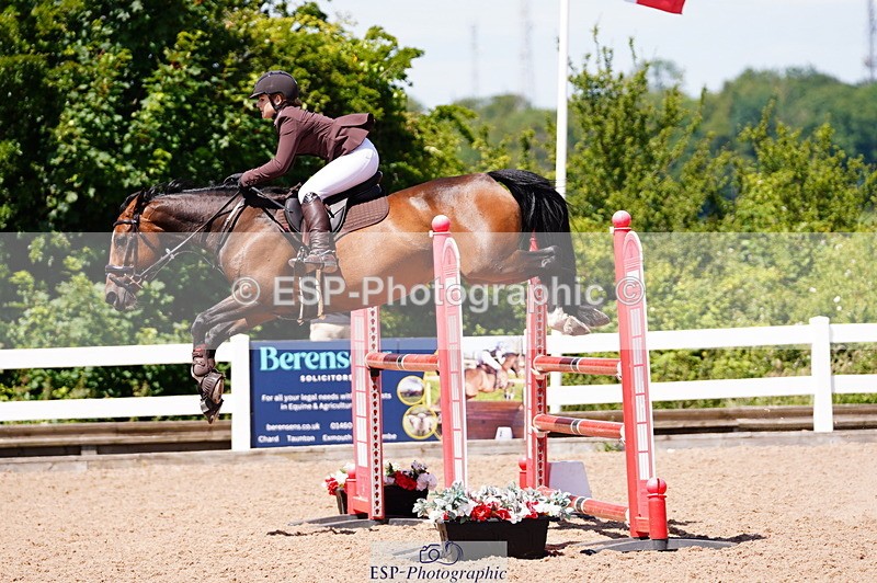 240629A-120140-05158 - Cls 18 Newcomers and 1m Open