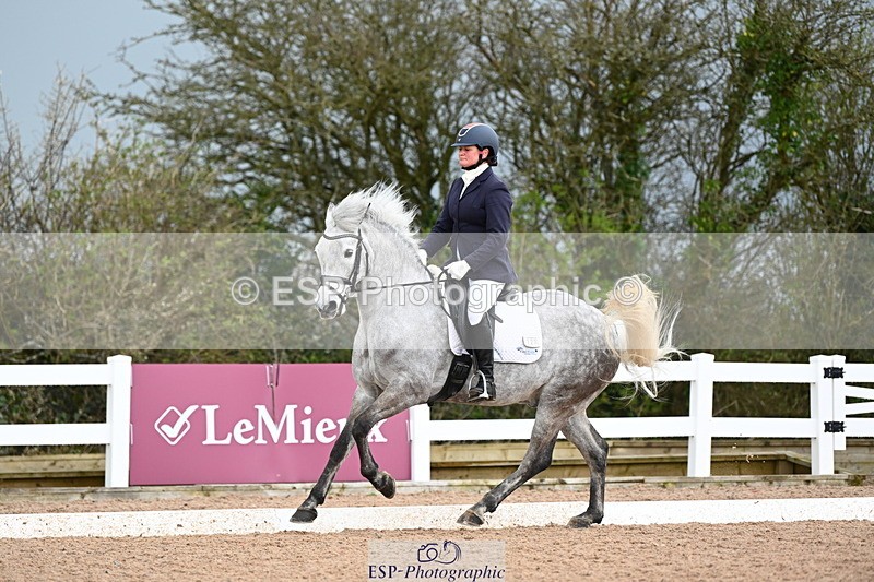 240323A-125854-02976 - DR Novice 34