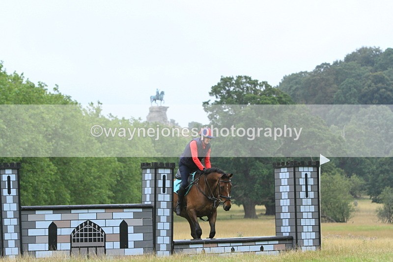 IMF_1628 - Time at Castle Jump 09:18 to 10:15