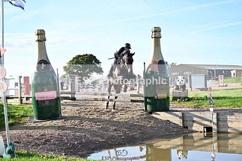 240913A-174954-05726 - Cls 19 Snr 1m Open Speed Derby