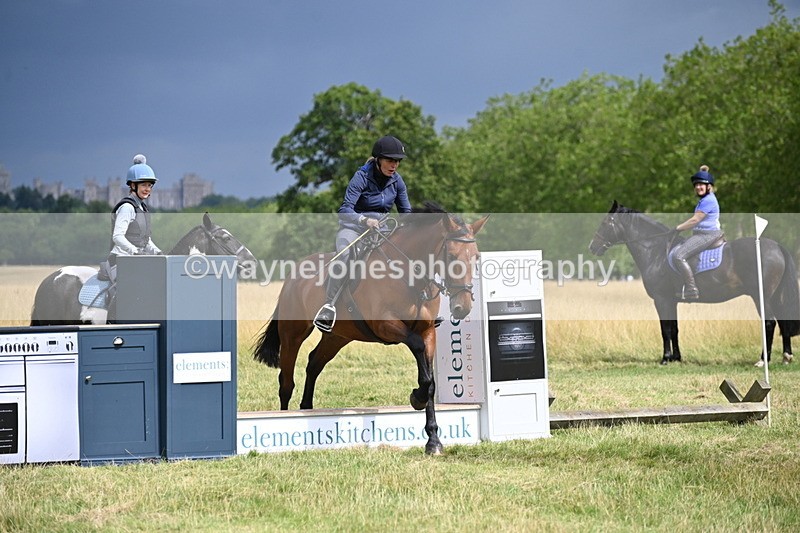 WJ6_2626 - Time at Jump 11:06 to 11:40