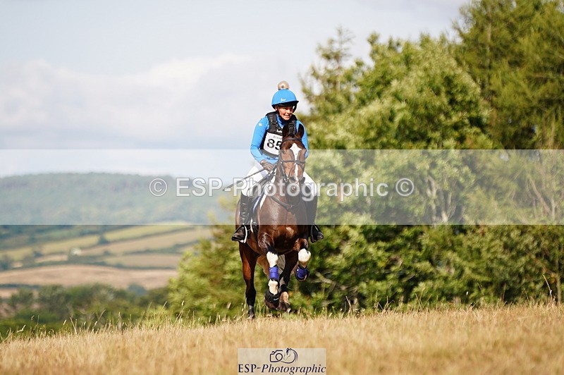 250803A-170756-18758 - S-854-Clare.Chapman-JUMPIN.JACK.FLASH