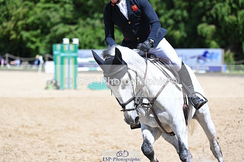 240525-133238-15412 - 433-EN_TARO_DES_VERNIER-Oliver_Townend