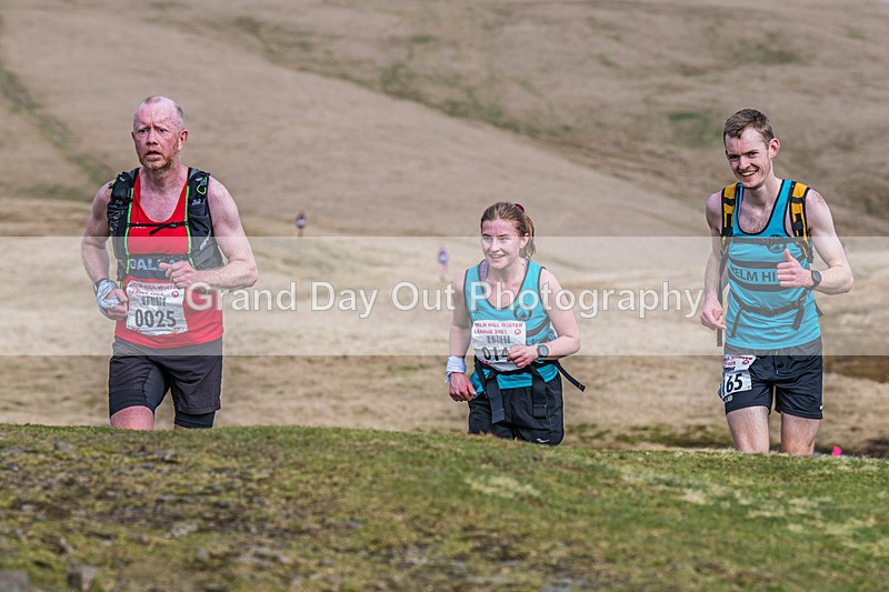 Arant haw-212 - Kendal Winter League Arant Haw Fell Races Sunday 2nd April 2023