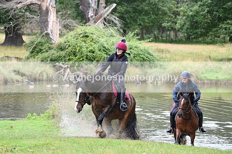 WJ7_9360 - Time at Water 12:24 to 13:32