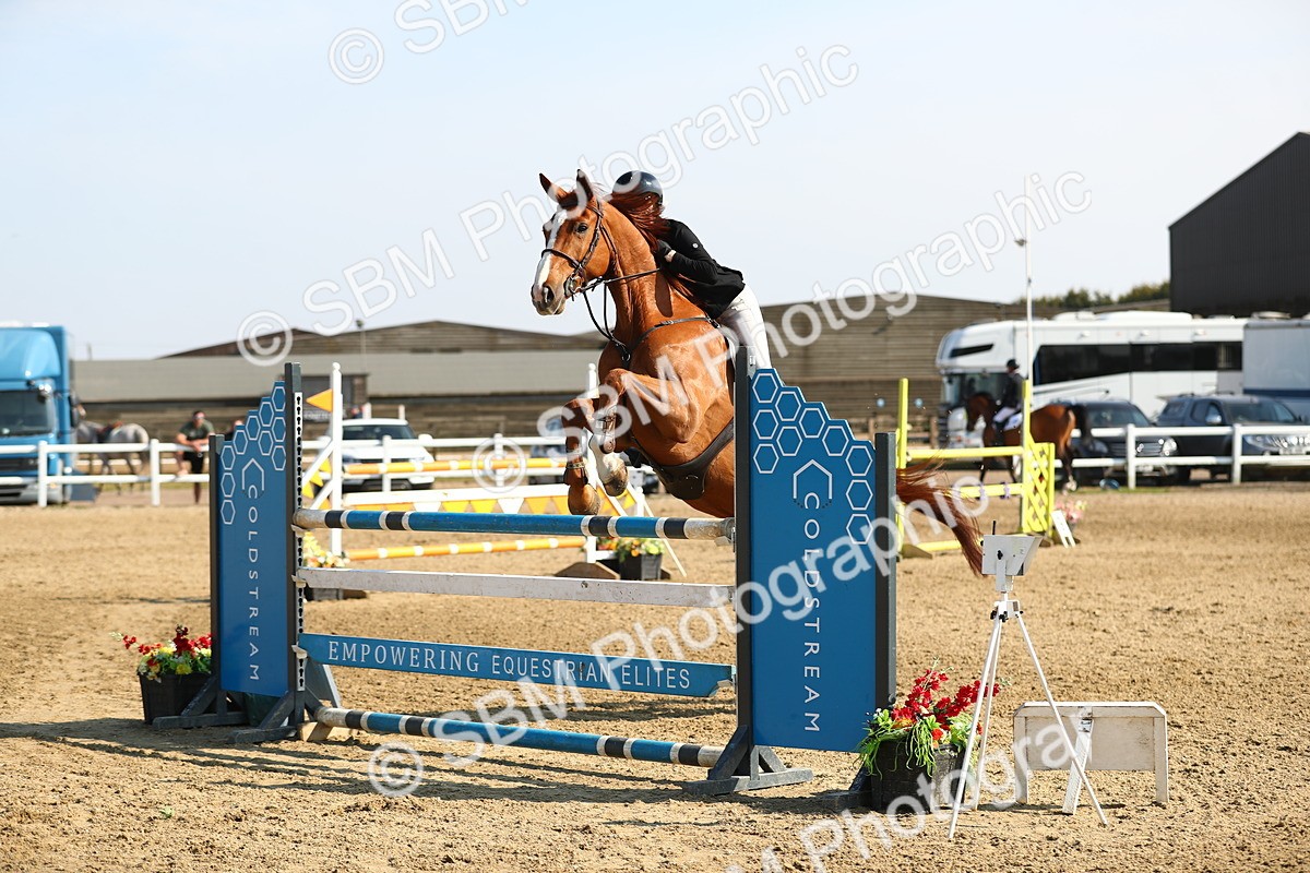 SBM_001434 - Class 5 - Senior Foxhunter - 1.20m