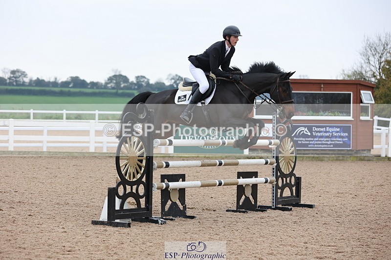 241101A-115519-01552 - FRI Cls 5 Newcomers and 1.10m Open