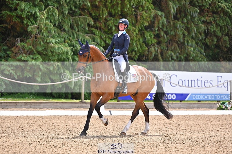 250523A-123335-06566 - D-460-Jenny.Caras-SOMMERSBY