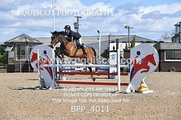BPP_4011 - CLASS 5 FRI Senior 1.05m Open