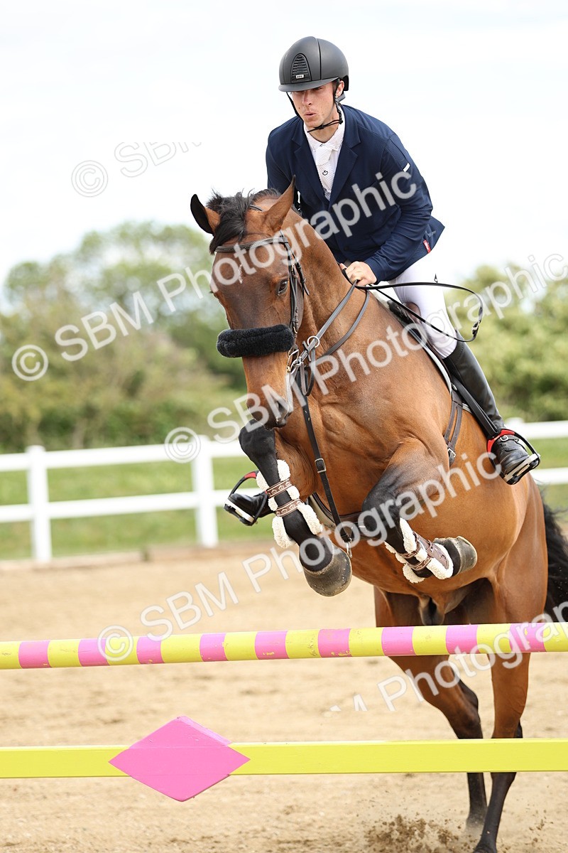 SBM_000730 - Class 3 - Senior Discovery - 1.00m