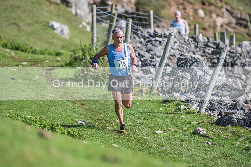 Ilam-791 - Ilam Three Peaks Fell Race (Limestone Series) Sunday 28th September 2025