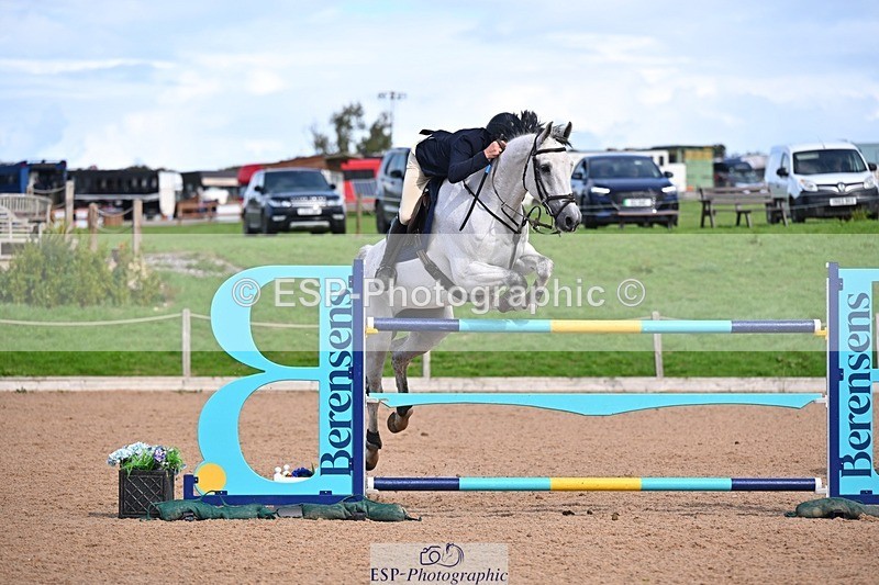 250912-122858-04274 - Cls 18 National 1.30m Open