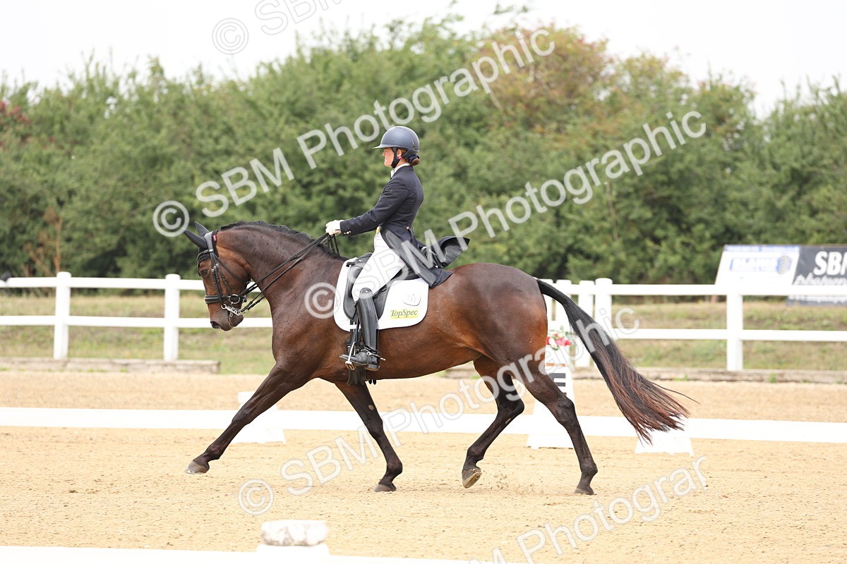 SBM_006986 - Class 9 - FEI INT I - 13.37-14.33