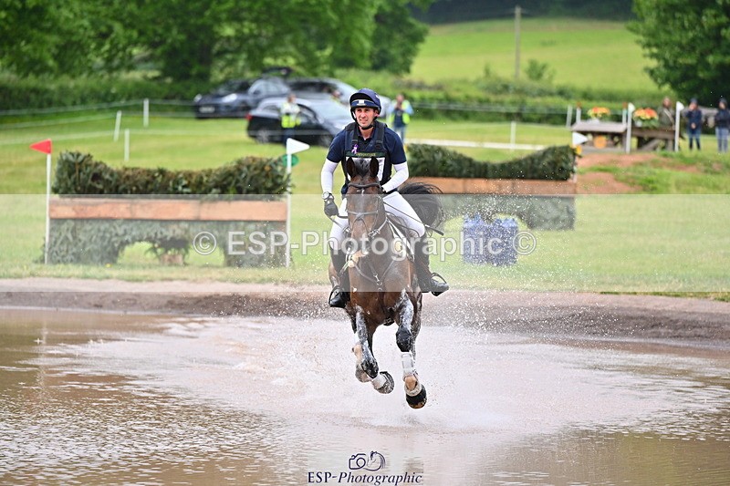 250524A-131606-10838 - B-372-Stephen.Heal-HISCO