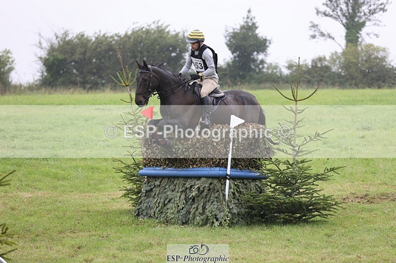 240901A-105811-06134 - 453-Alex.Jupp-CARRY.ON.REGARDLESS