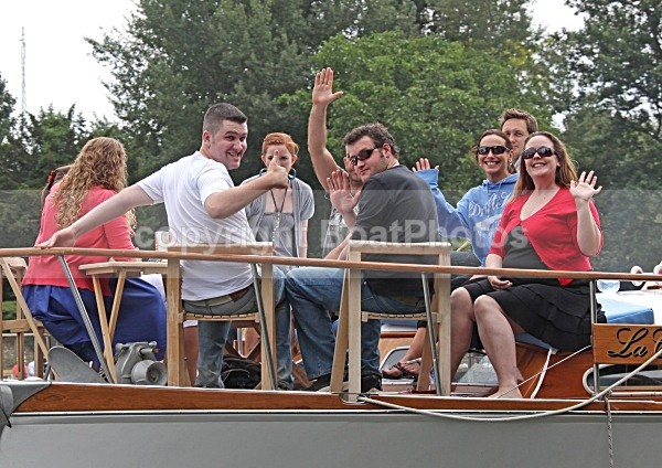 090704 LA CHEMME IMG_7961 - HENLEY REGATTA  SATURDAY 4th JULY 2009