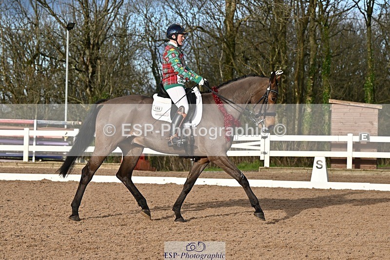 241214-131356-02350 - 106-Tyler.Bradshaw-Mexx