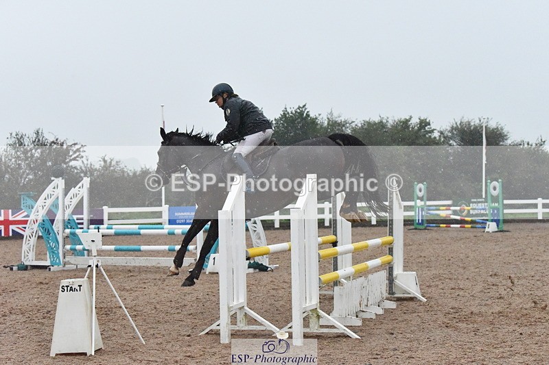 230917A-104132-06300 - Cls 33 British Novice & 90cm Open