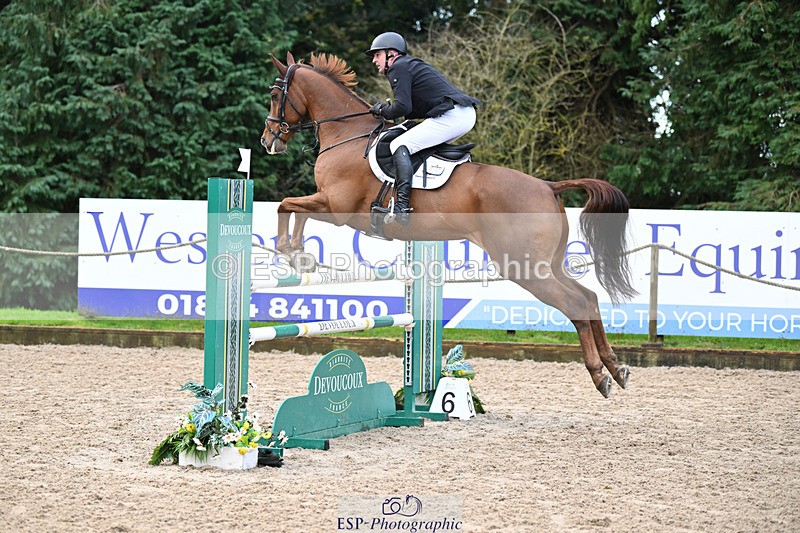 241025-093107-05068 - 125-Alan.Nolan-SIDNEY.MOON