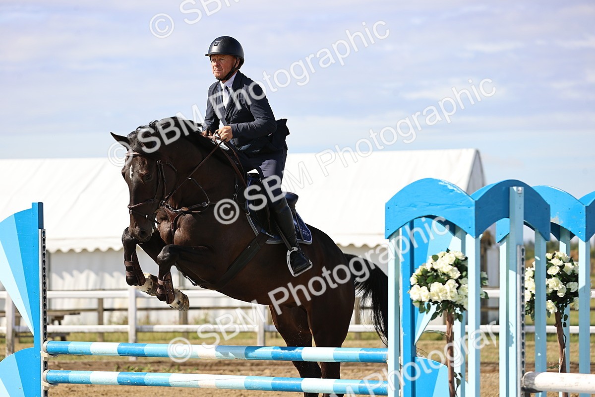 SBM_009197 - Class 7 - Senior Discovery - 1.00m Open