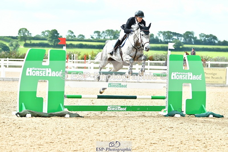 230721A-102131-05100 - Cls 30, 6 Yr Olds 1.20m