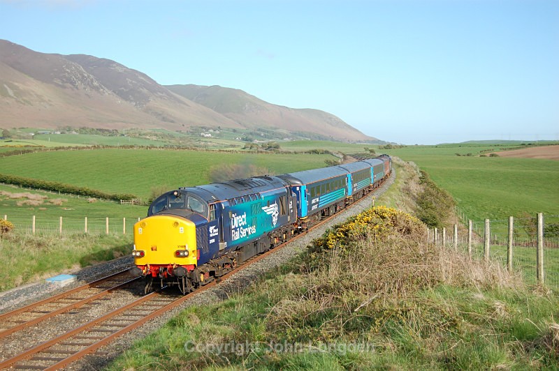 JL 23.5.15 37609 2C47 17.32 Barrow - Carlisle, Nr Bootle - Cumbrian Coast (north to south)