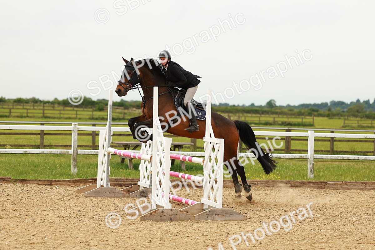 SBM_001001 - Class 2 - Senior British Novice - 90cm